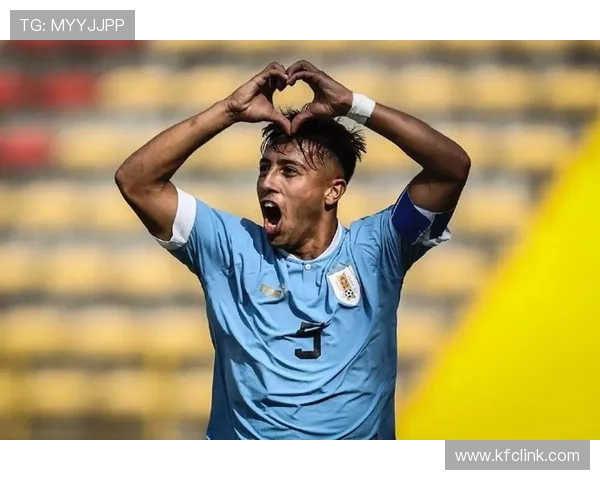 乌拉圭新秀帕西菲科抵巴萨签约