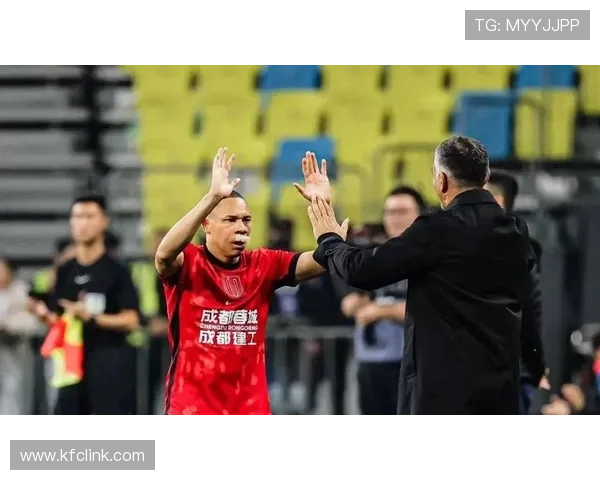 蓉城连刷五纪录领跑中超 蓉城连刷五纪录领跑中超